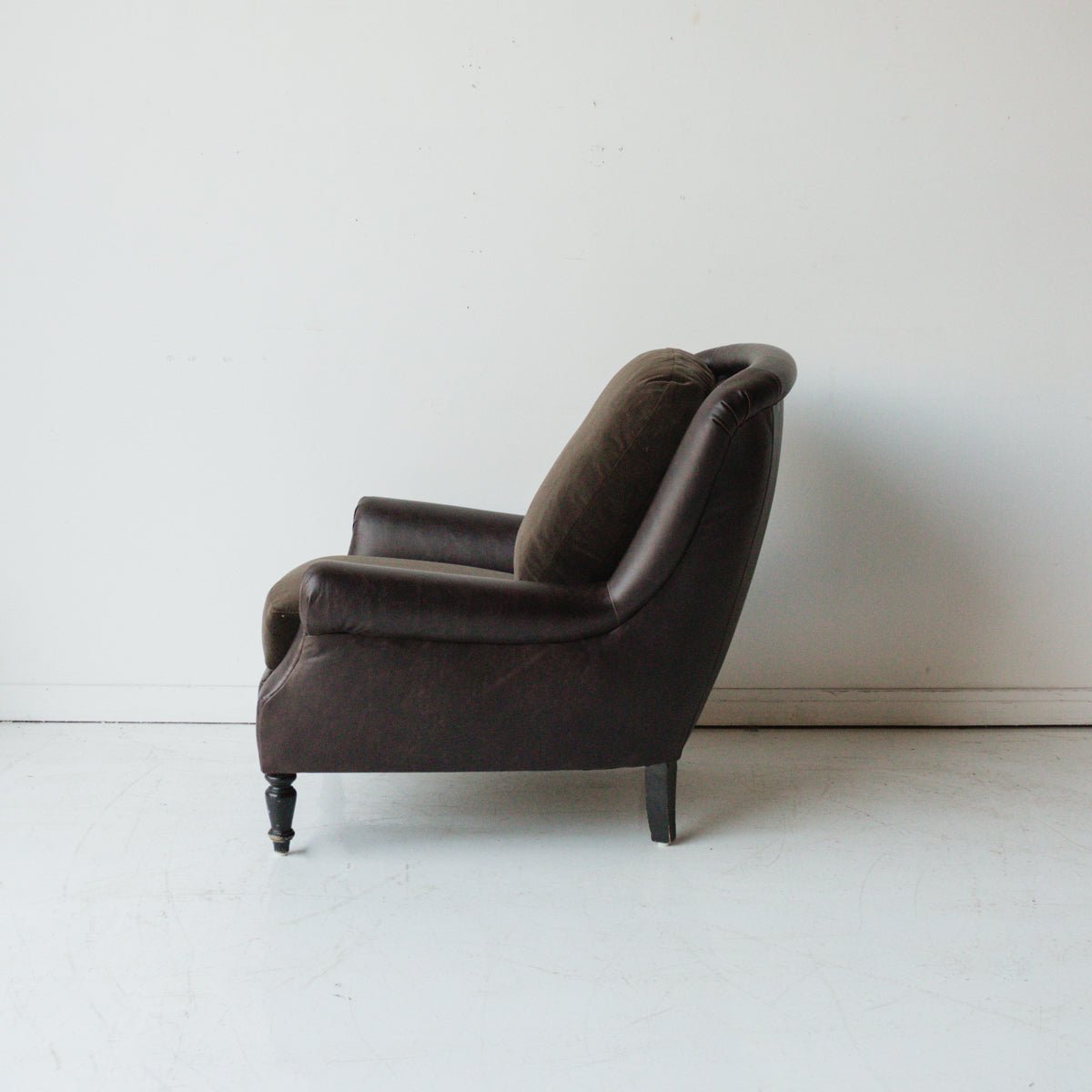 Vintage Leather Club Chair - elsie green - Furniture