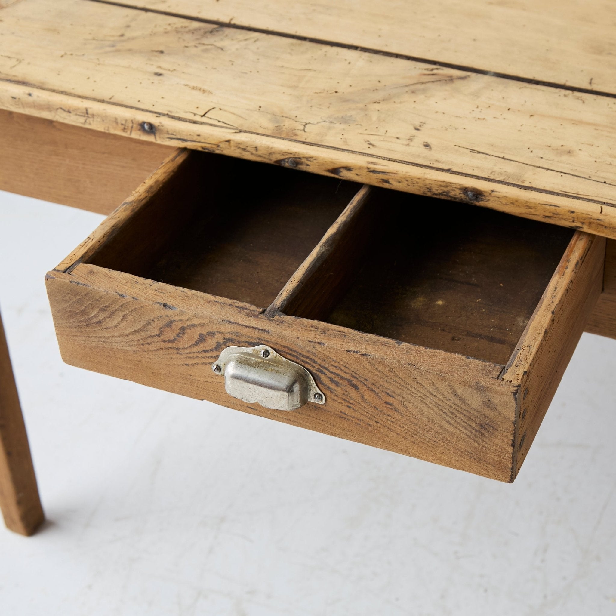 Vintage Oval Farm Table - elsie green - furniture