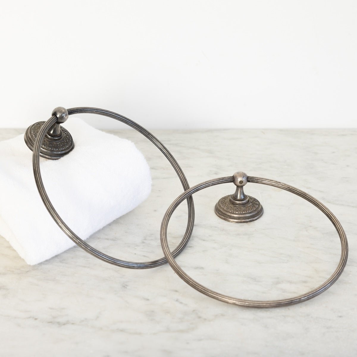 Vintage Silver Plated Towel Ring - elsie green - decor