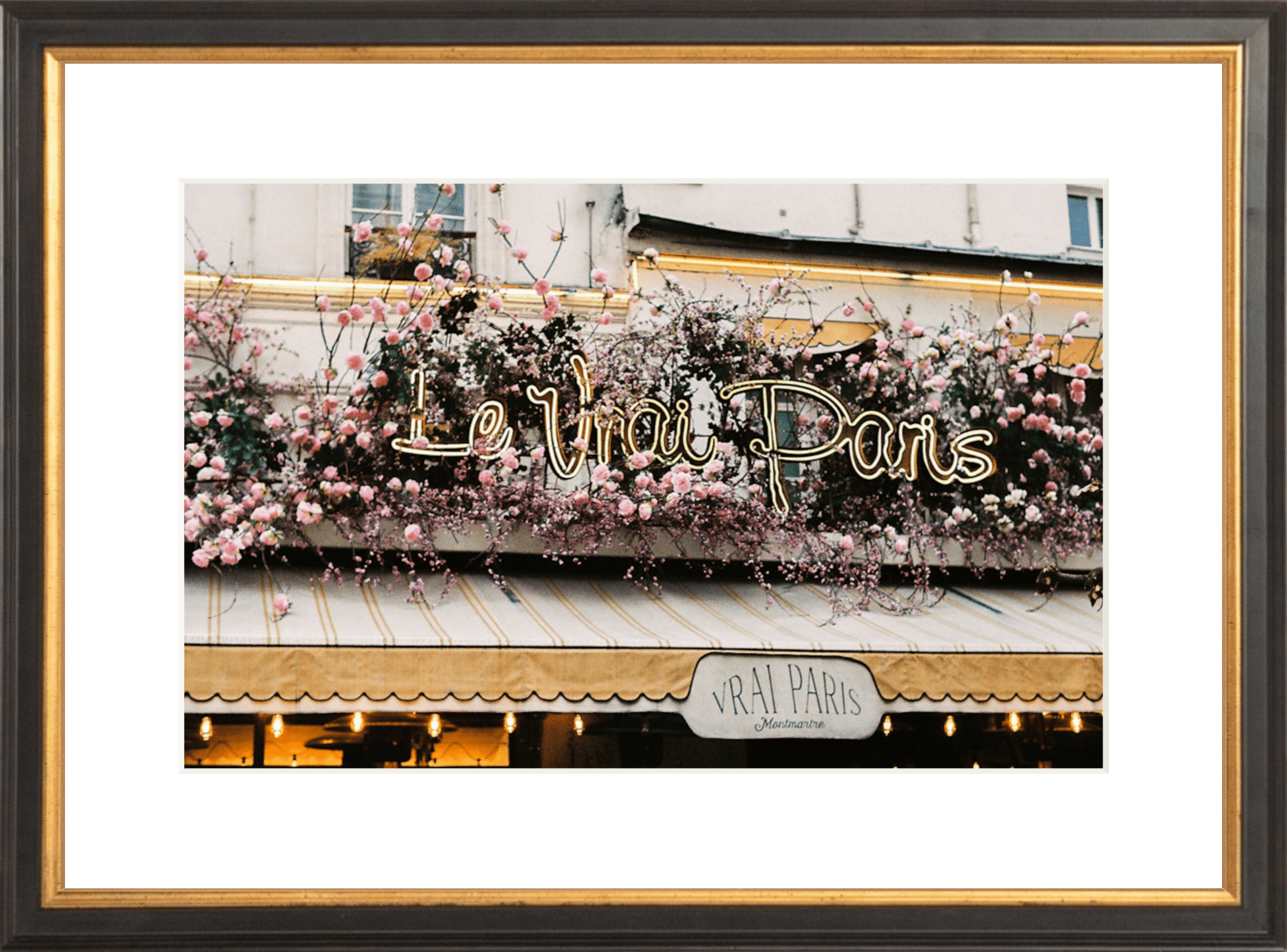 Le Vrai Paris Printed Photograph - elsie green - Art