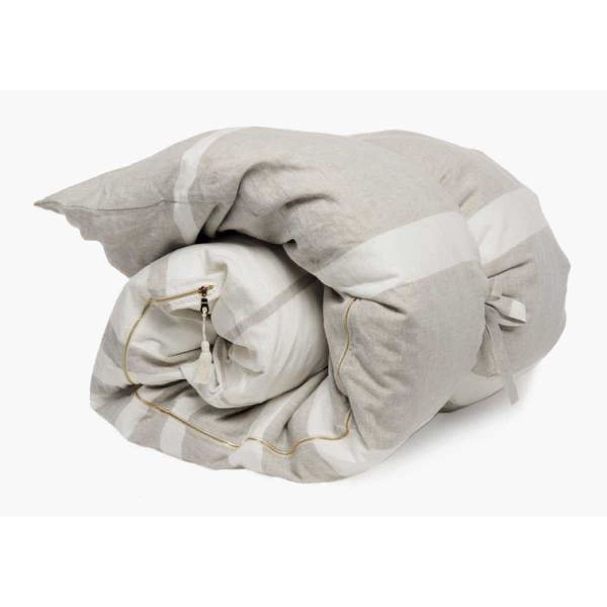 Throwbed - elsie green - Textiles