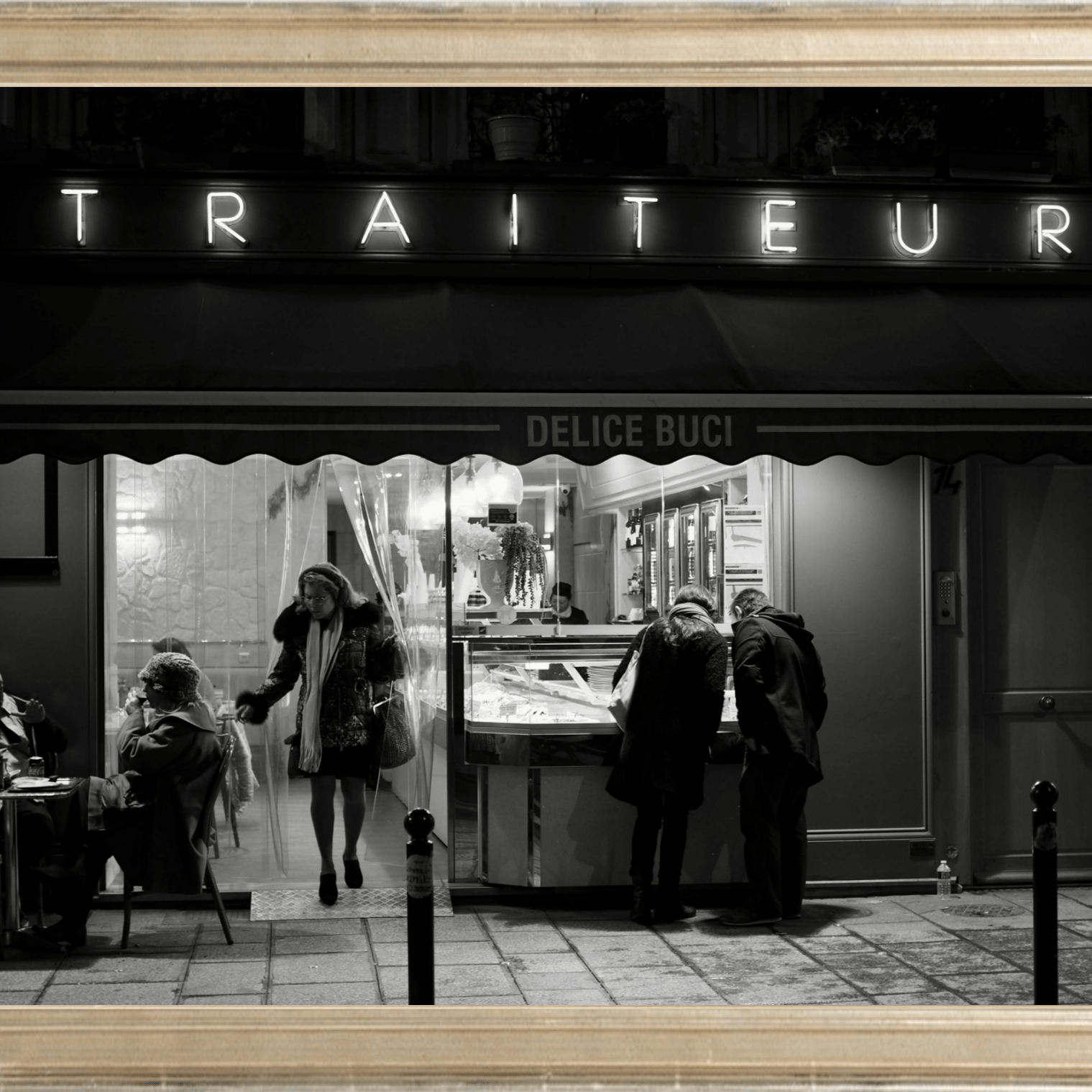 Traiteur Paris Printed Photograph - elsie green - Art