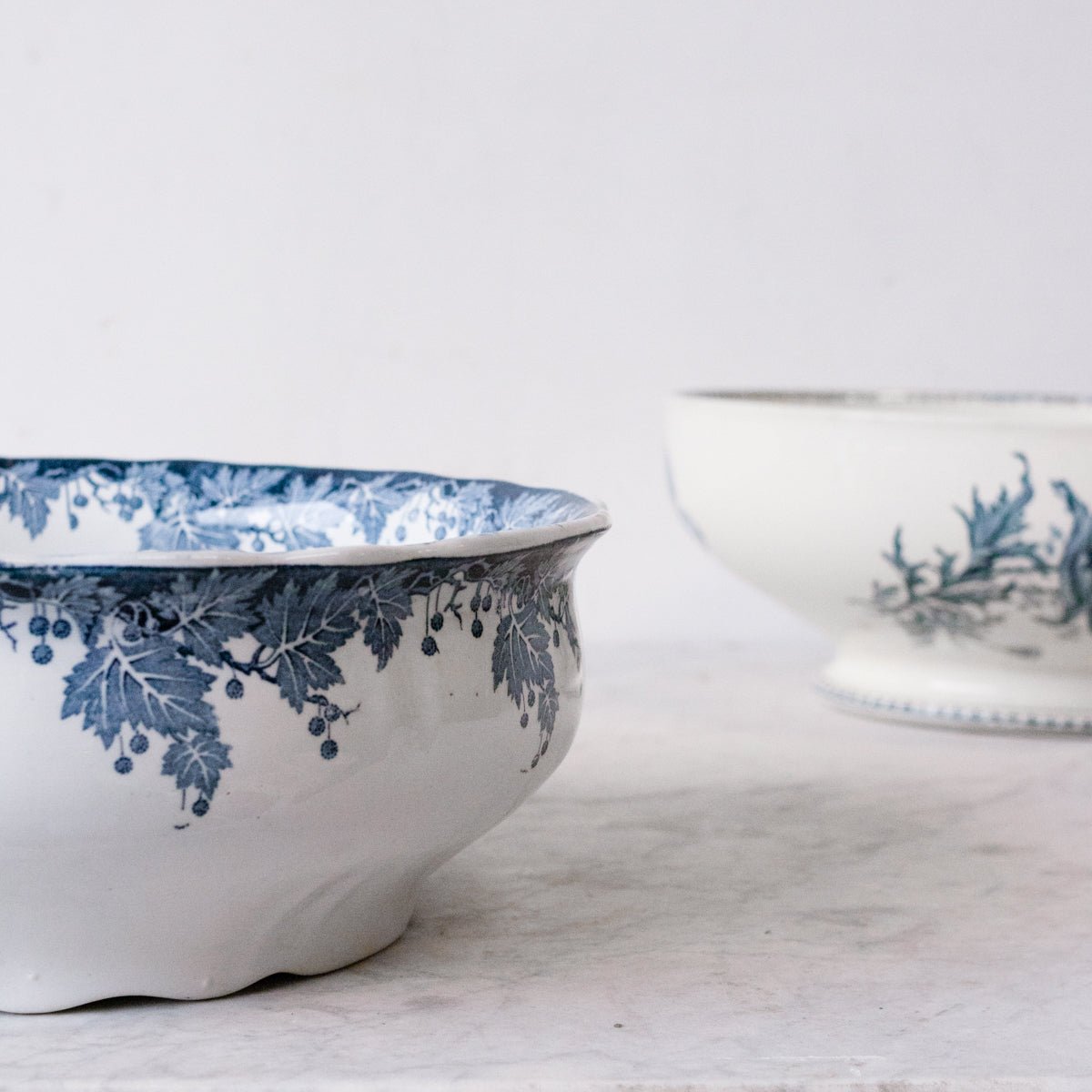 Transferware Serving Bowl - elsie green - The French Kitchen
