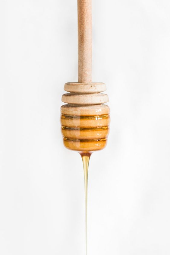Ten Beauty Products That Use Honey