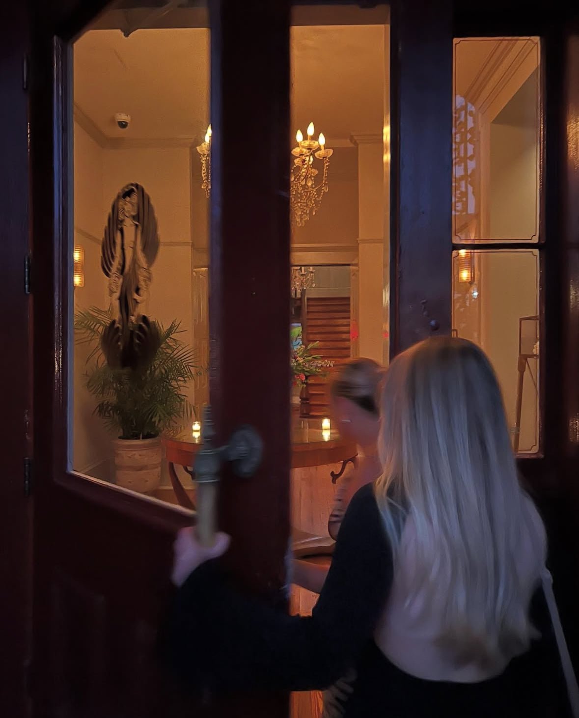 Candlelit Makeup - elsie green