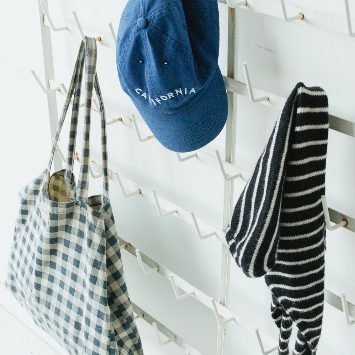 Capsule Wardrobe | The Tiny Scarf - elsie green