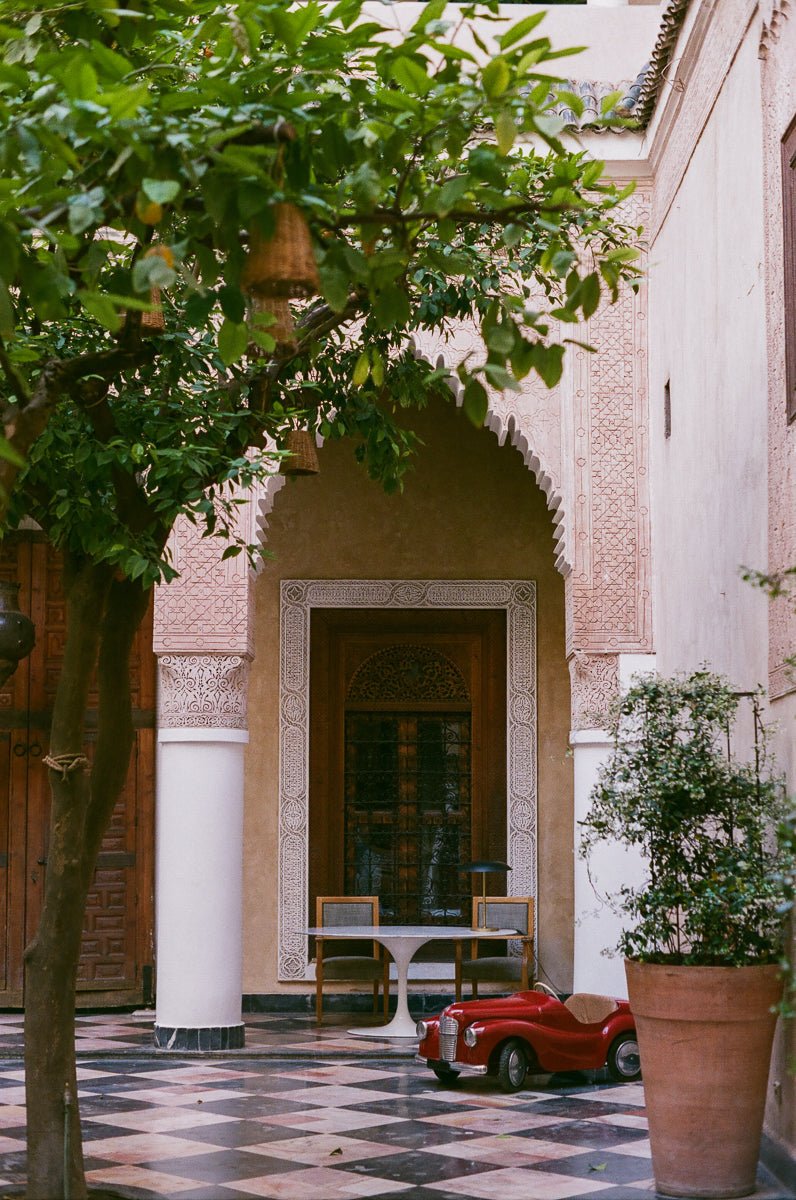 Checking In | El Fenn - elsie green