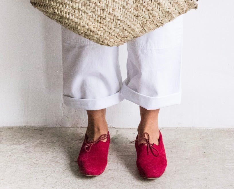 Color Theory | A Pop of Red - elsie green
