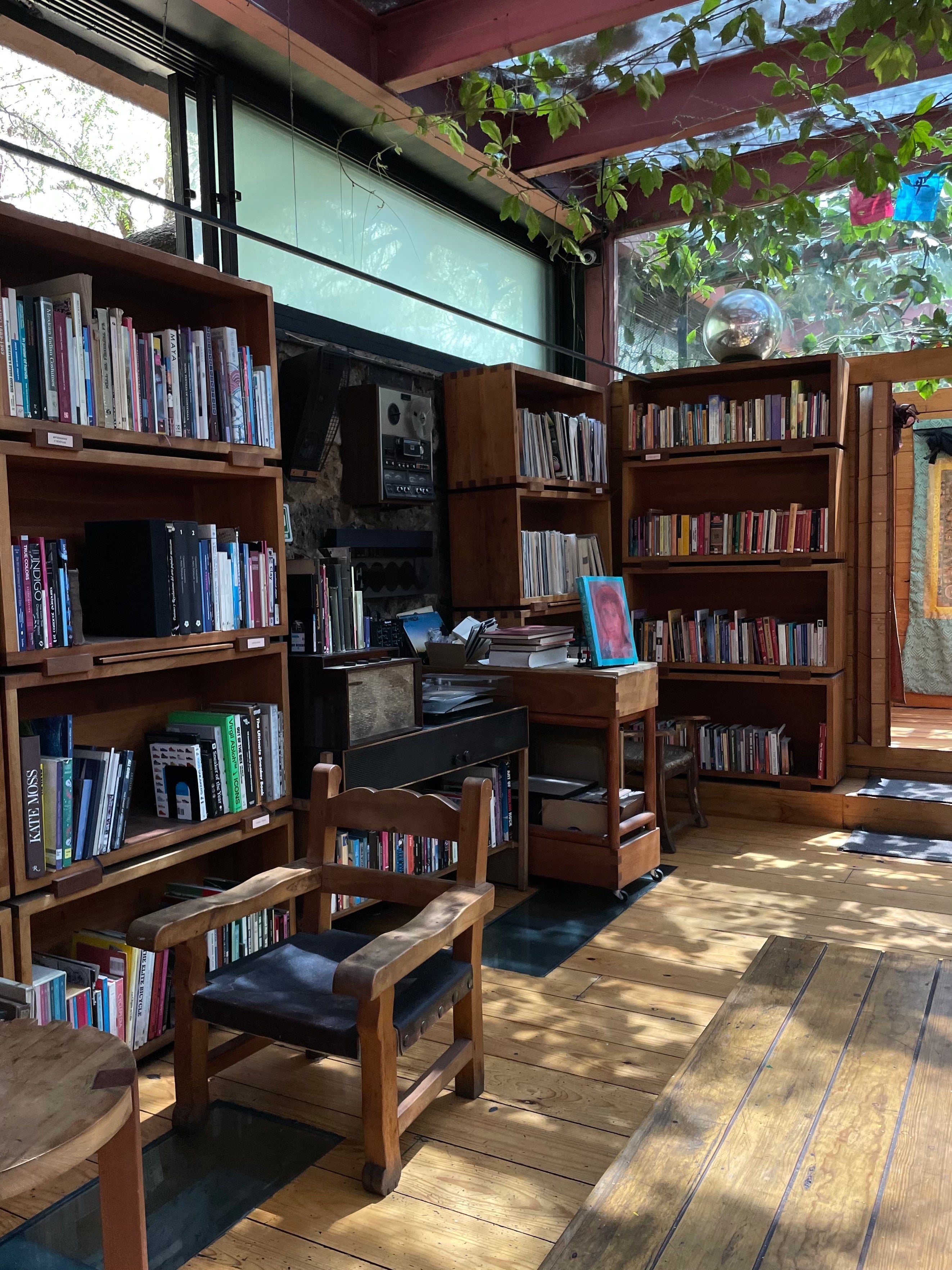 Elsie's Edit | Bookshops Around the World - elsie green