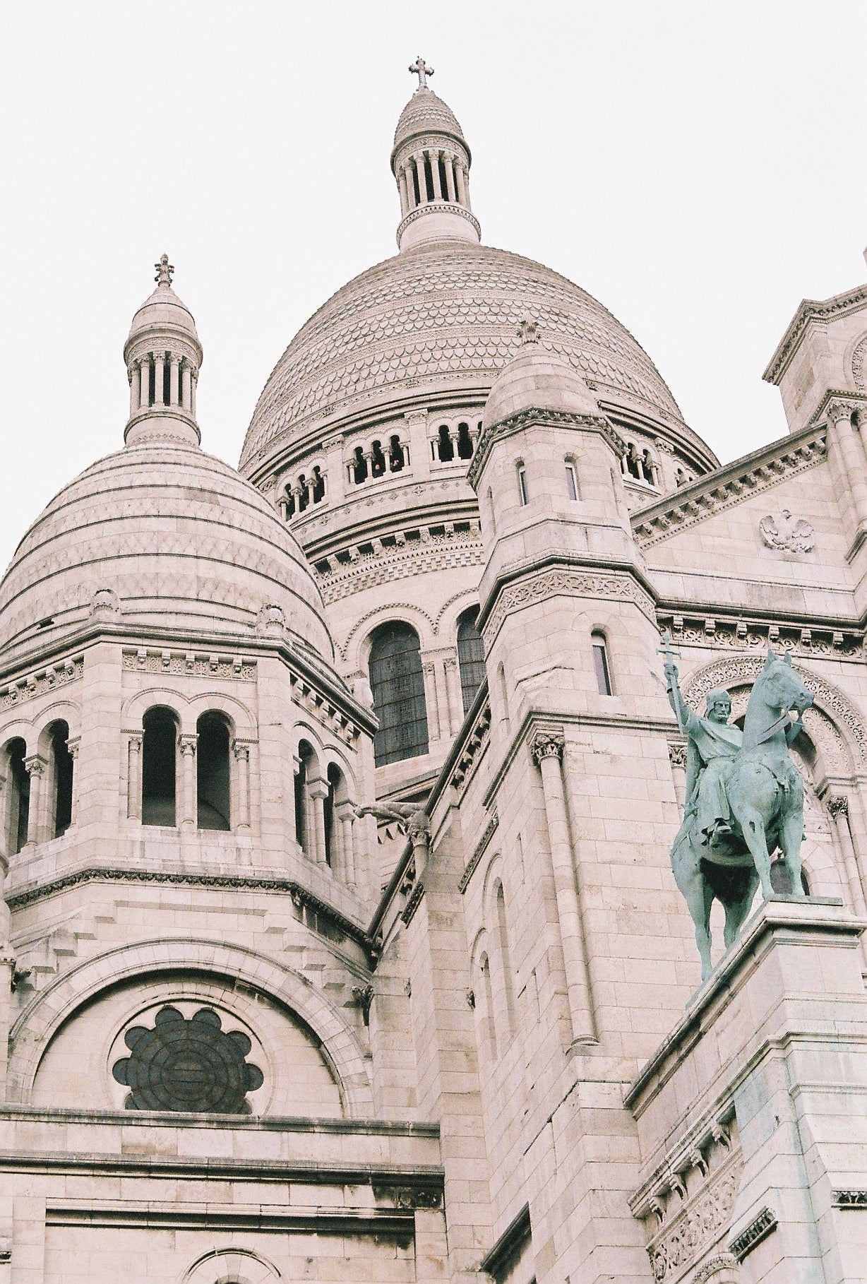 Micro City Guide | Paris - elsie green