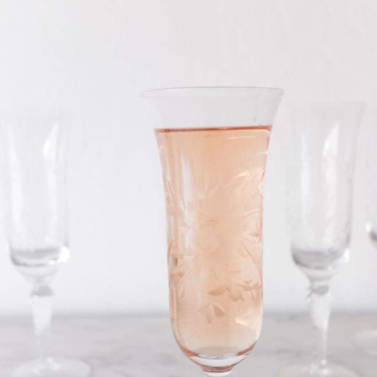 Origin of the Champagne Flute - elsie green