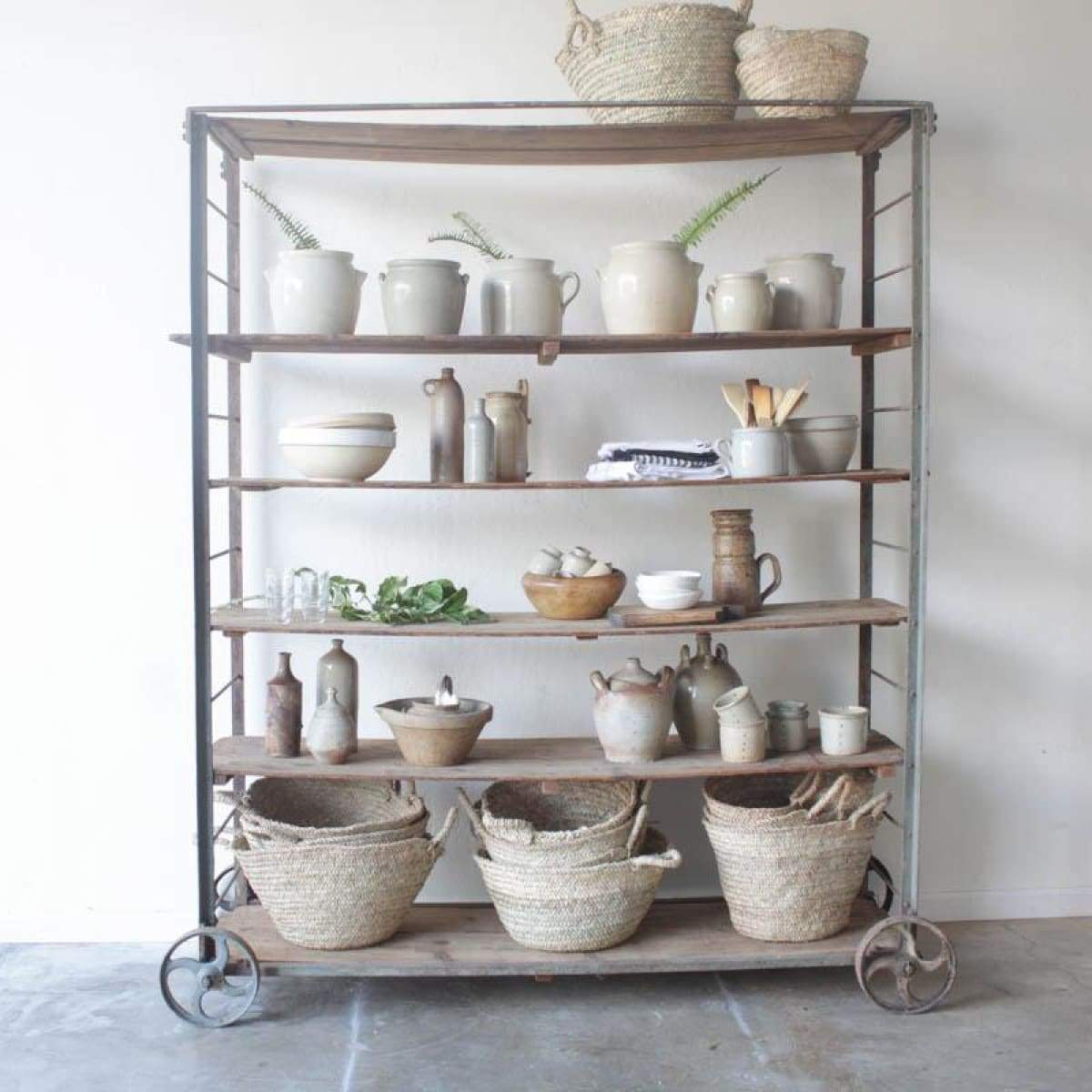 Photo Essay | Vintage Stoneware Crocks - elsie green