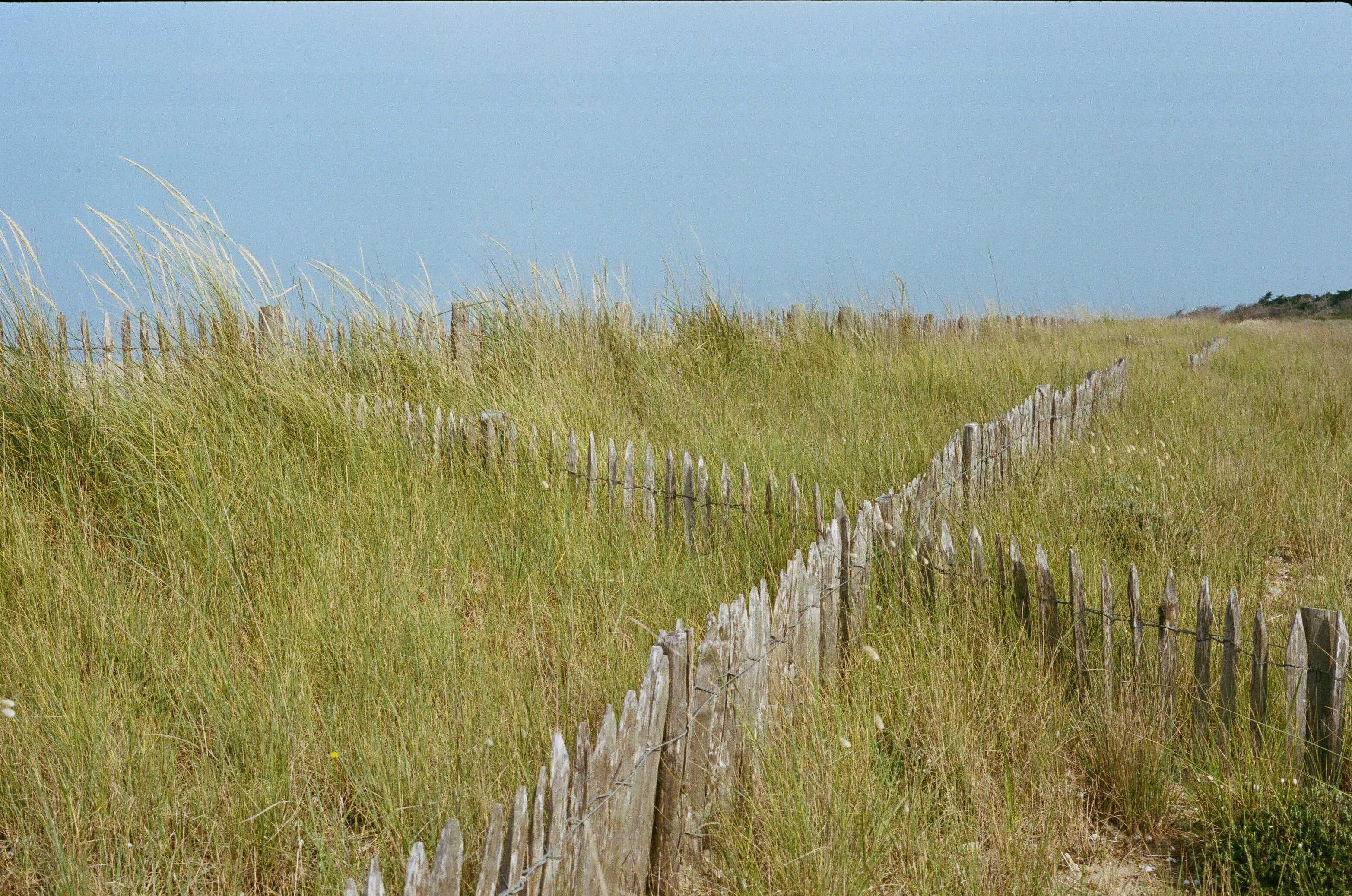 Seaside Fashion | What's in My Weekender - elsie green