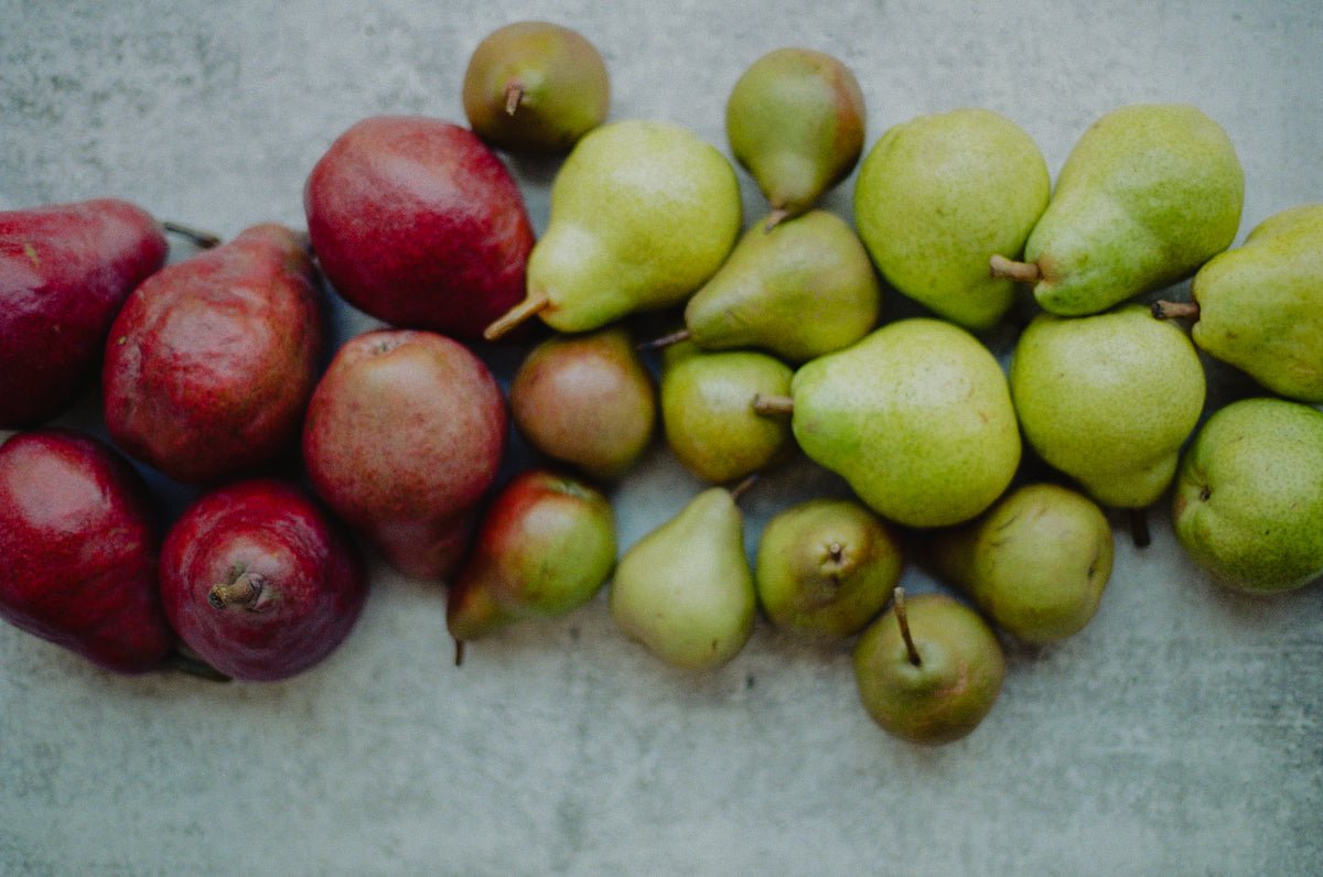 Set a Farmers Market Inspired Table for Your Next Gathering - elsie green