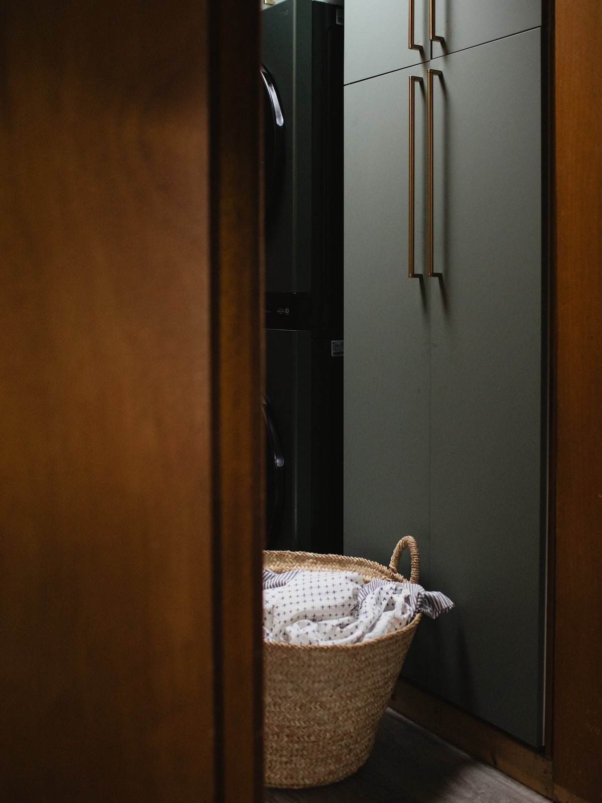 Shop Gal Guide | April Edition - elsie green