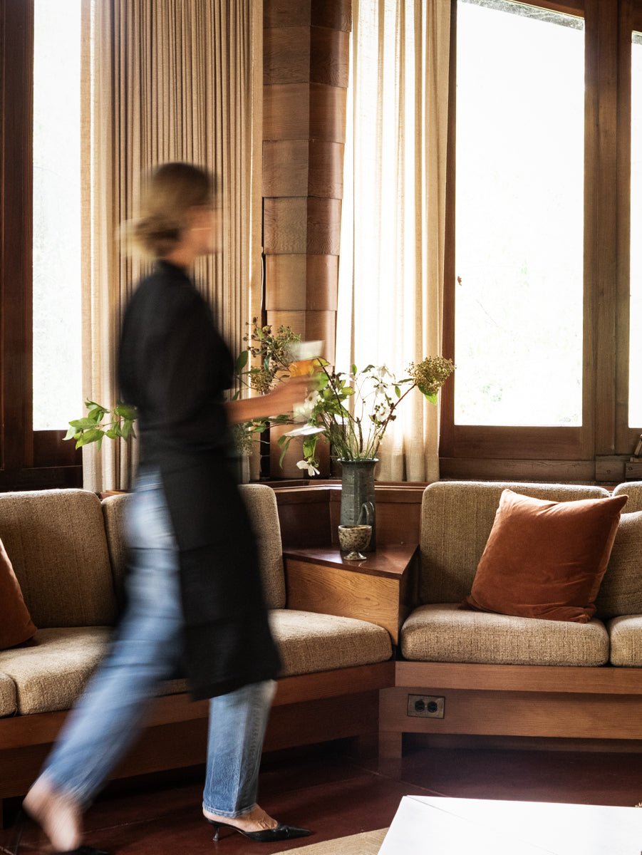 The Buehler Estate | The Perfect Backdrop - elsie green