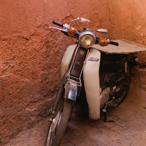 photo motorcycle in marrakech