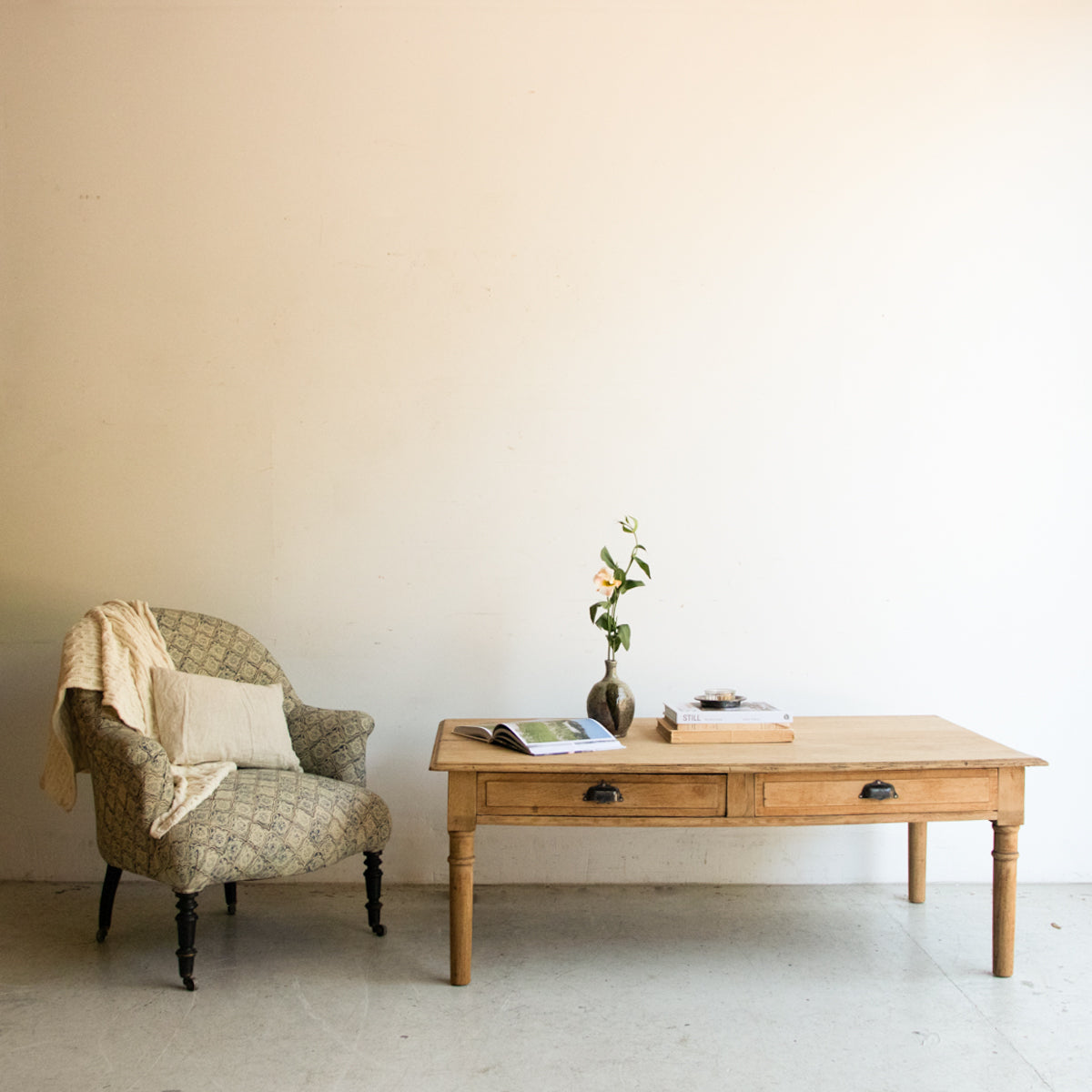 oak vintage coffee table