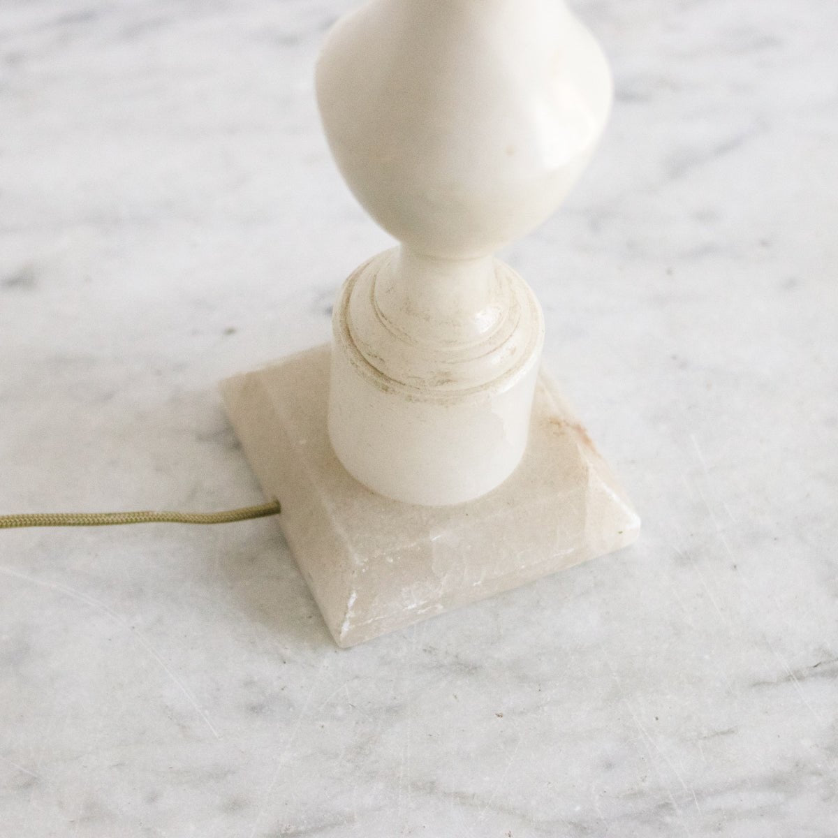Alabaster Accent Lamp - elsie green - decor