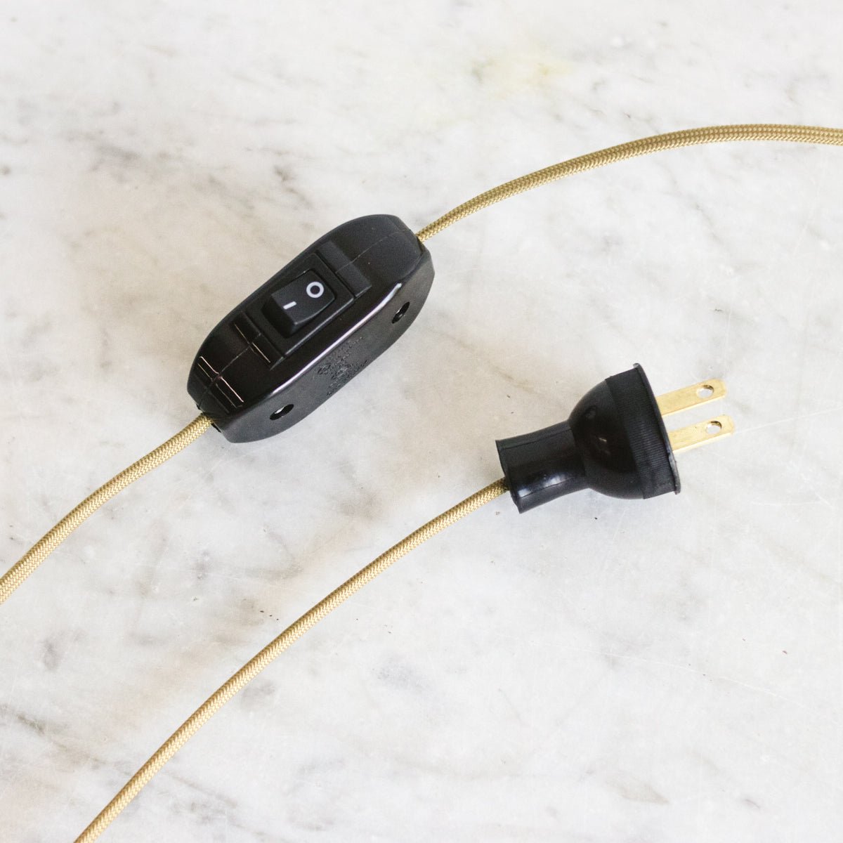 Alabaster Accent Lamp - elsie green - decor