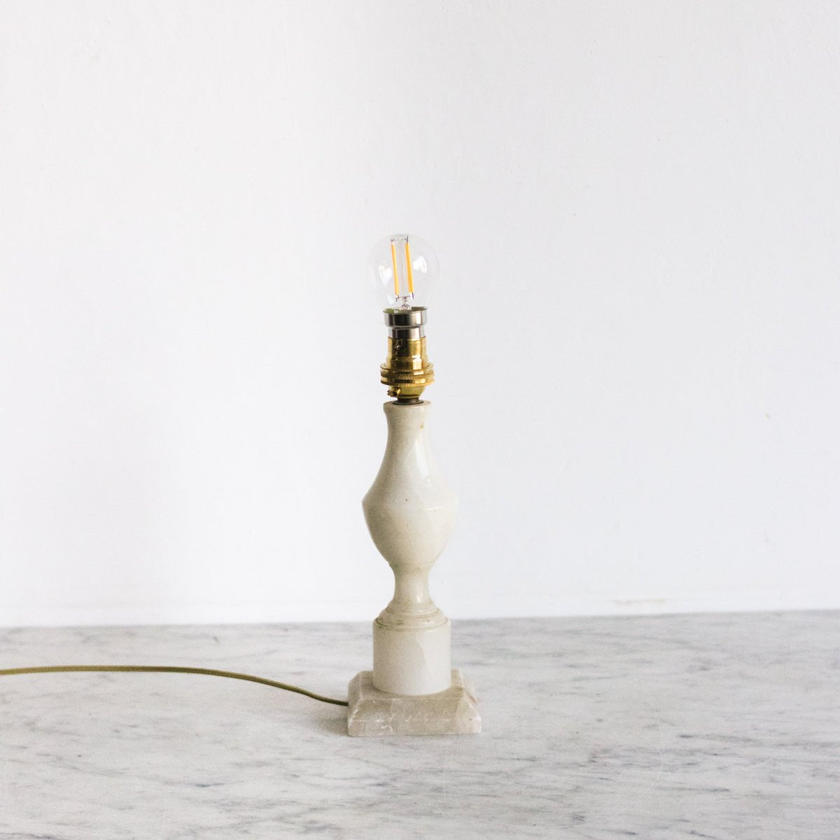 Alabaster Accent Lamp - elsie green - decor