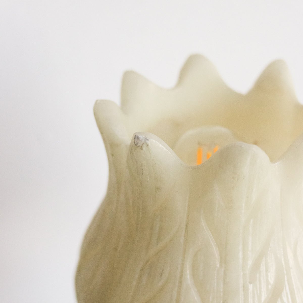 Alabaster Lotus Accent Lamp - elsie green - decor