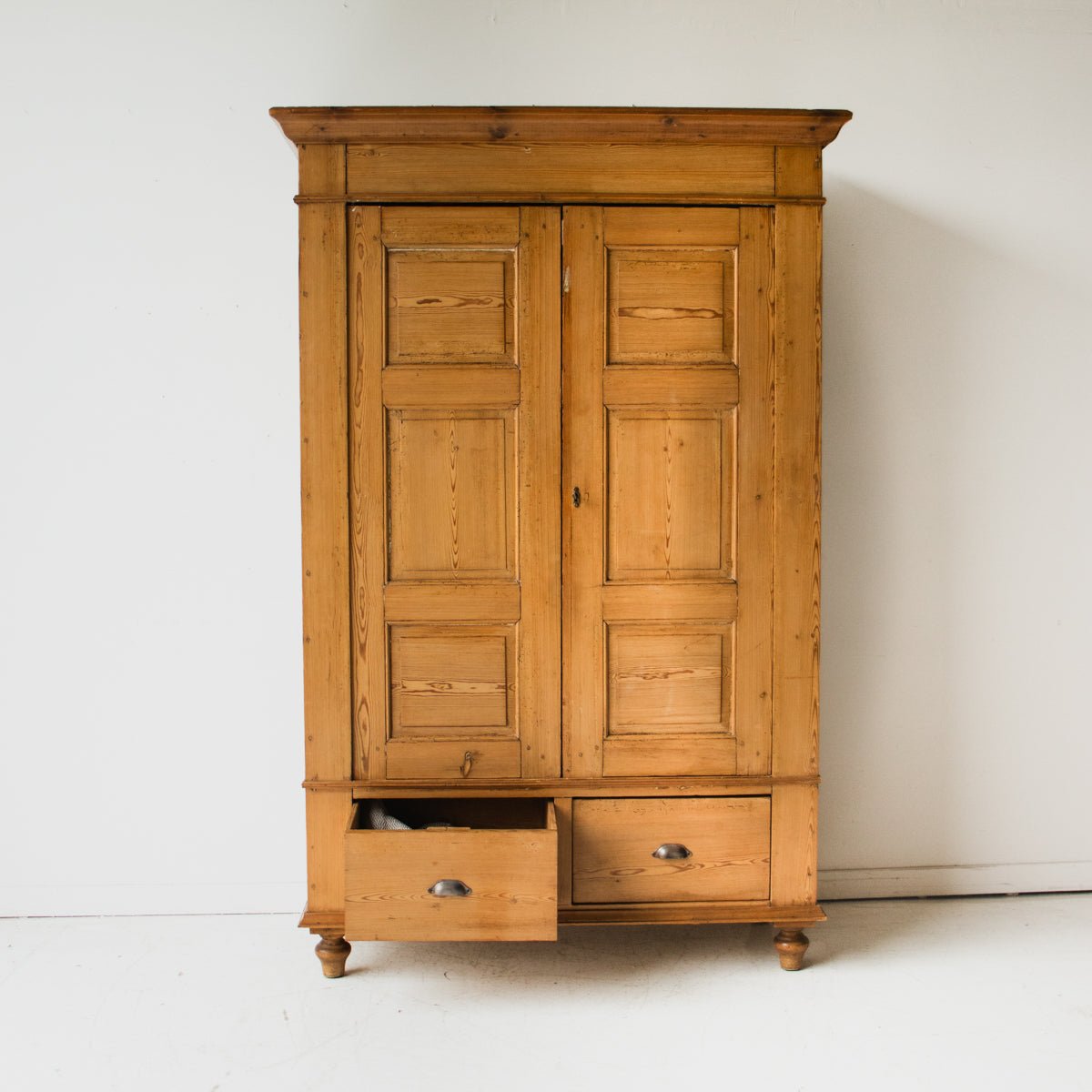 Antique Fitted Wardrobe - elsie green - Furniture