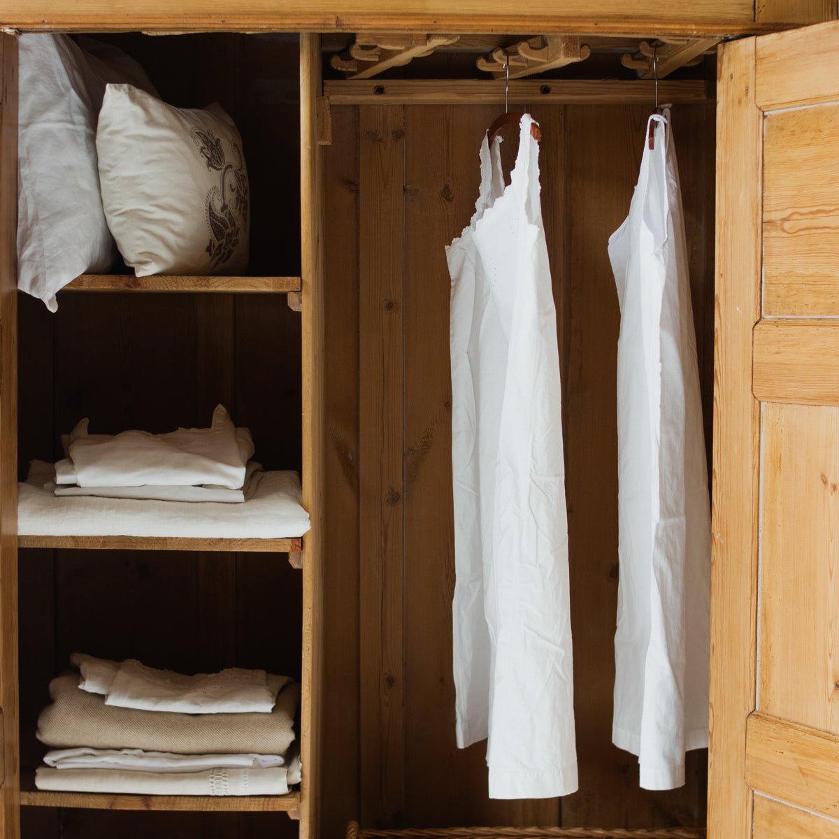 Antique Fitted Wardrobe - elsie green - Furniture