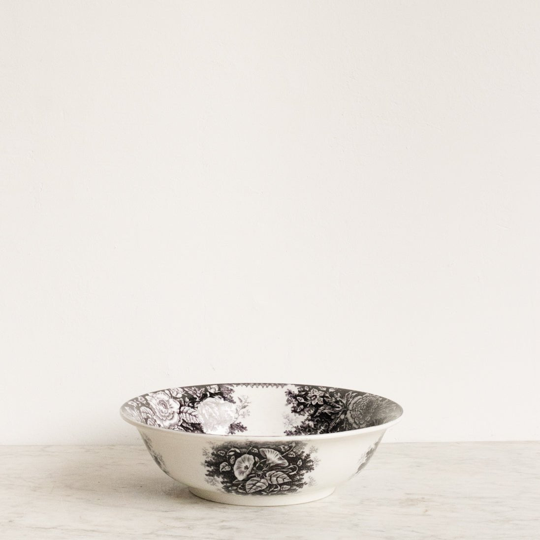 Antique Flow Black Serving Bowl - elsie green - The French Kitchen