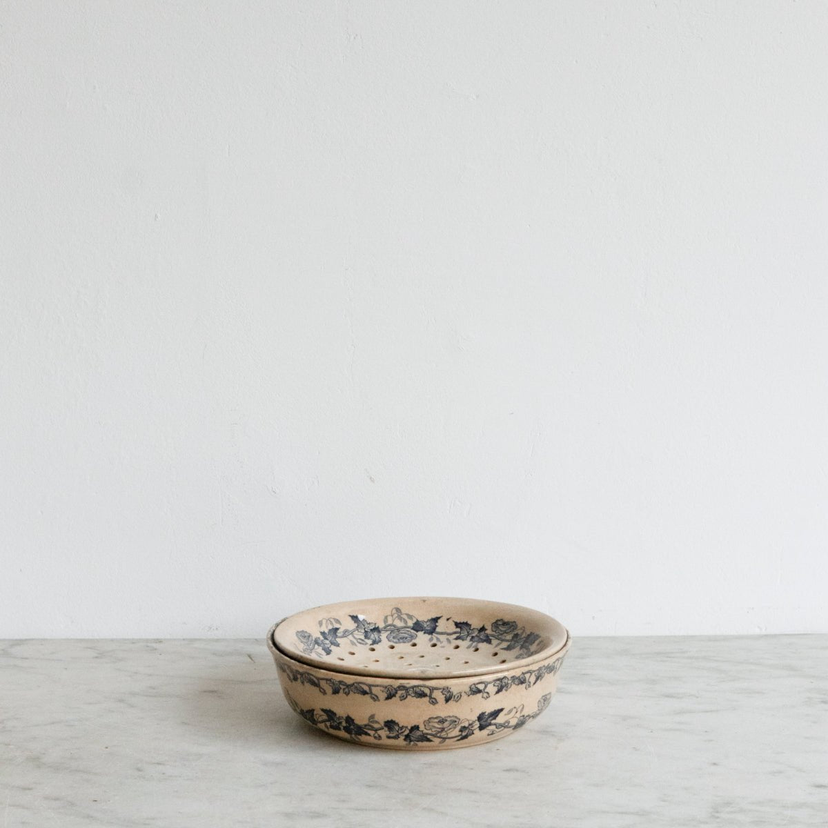 Antique Transferware Berry Bowl - elsie green - the french kitchen