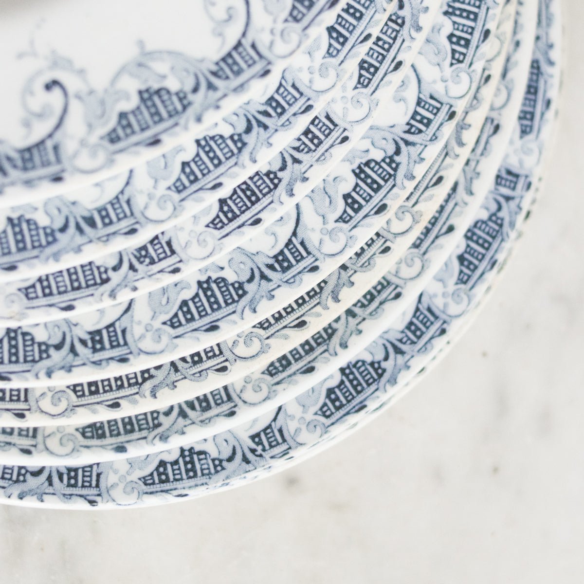 Bordure Transferware Plate Set of 11 - elsie green - The French Kitchen