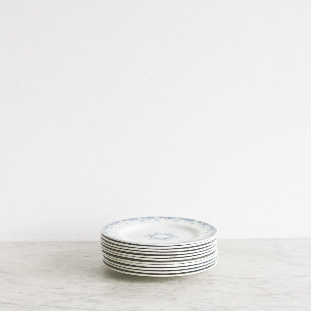 Bordure Transferware Plate Set of 11 - elsie green - The French Kitchen