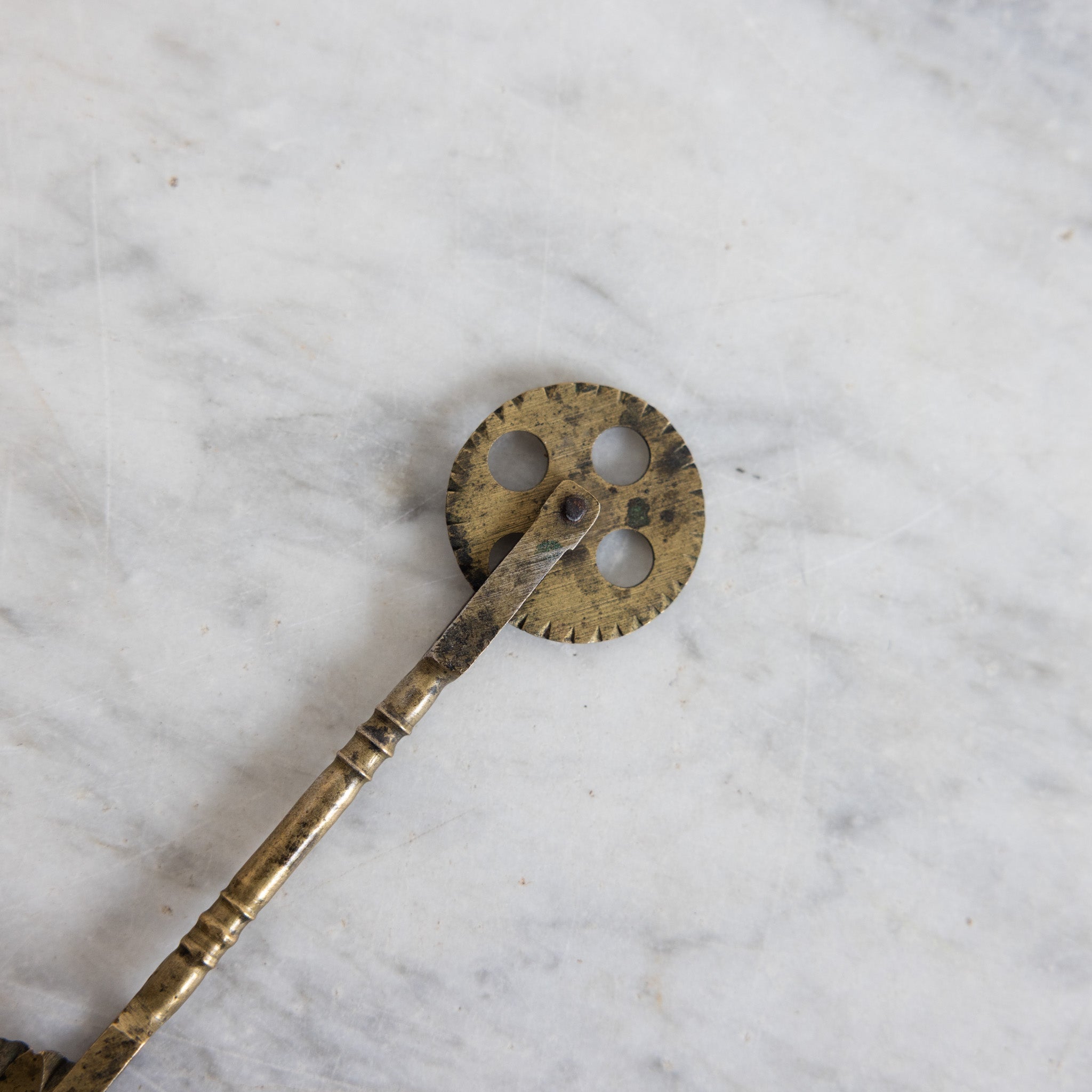 Brass Pastry Cutter - elsie green - the french kitchen