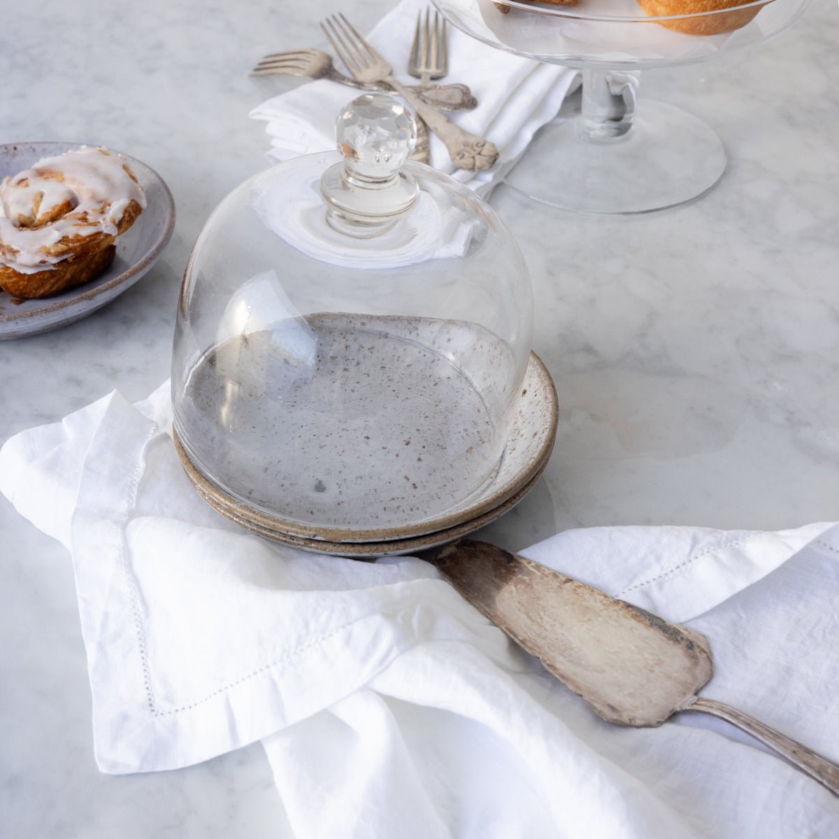 Brocanteur Marble Kitchen Table - elsie green - Custom Furniture