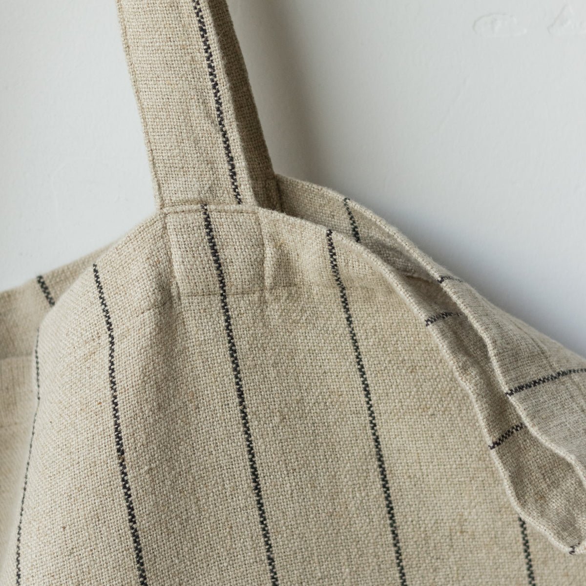 Calvi Linen Tote - elsie green - textiles