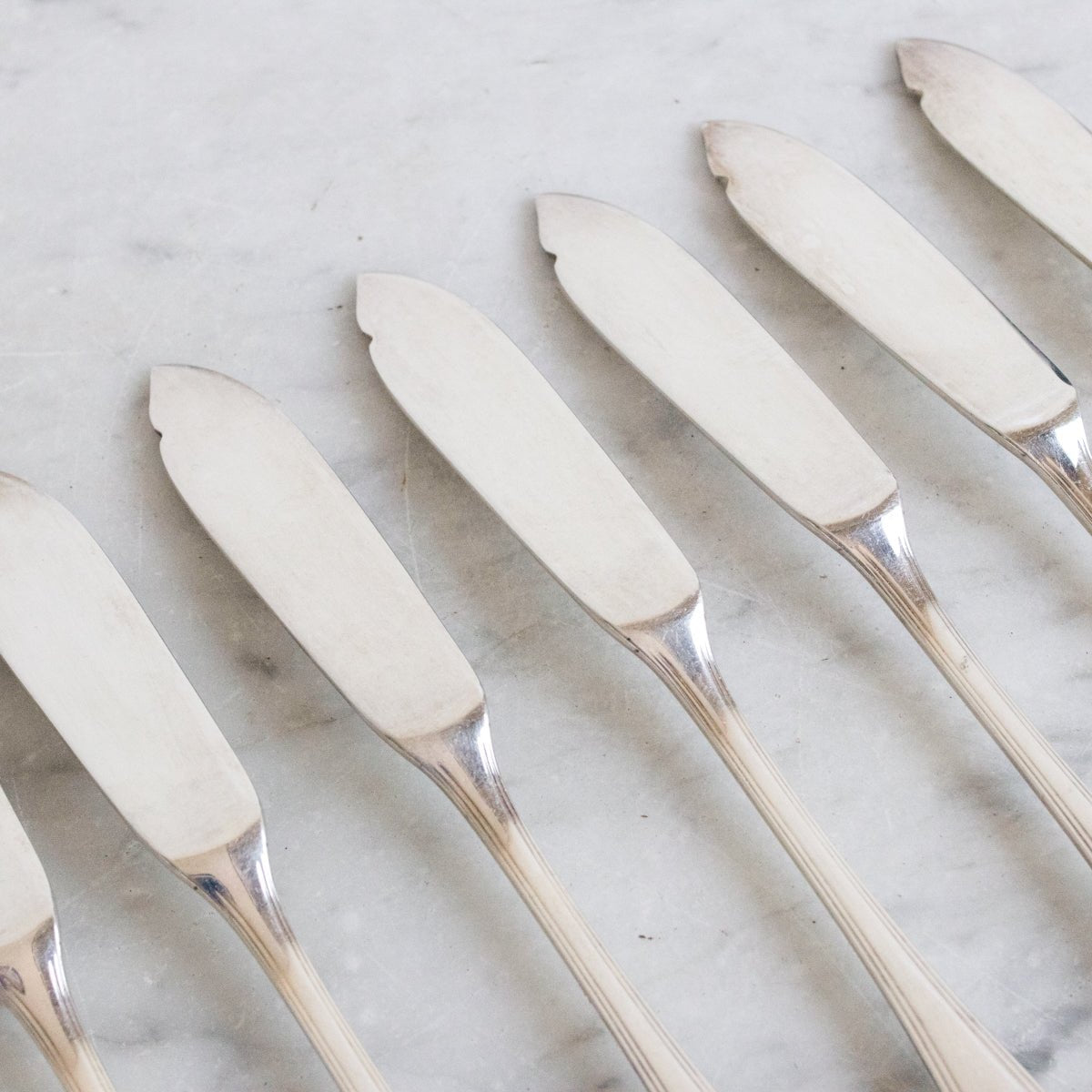 Christofle Fish Knife Set of 11 - elsie green - the french kitchen