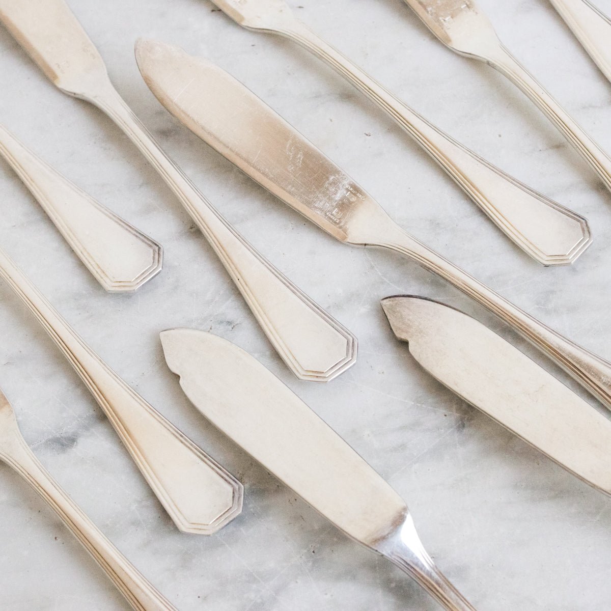 Christofle Fish Knife Set of 11 - elsie green - the french kitchen