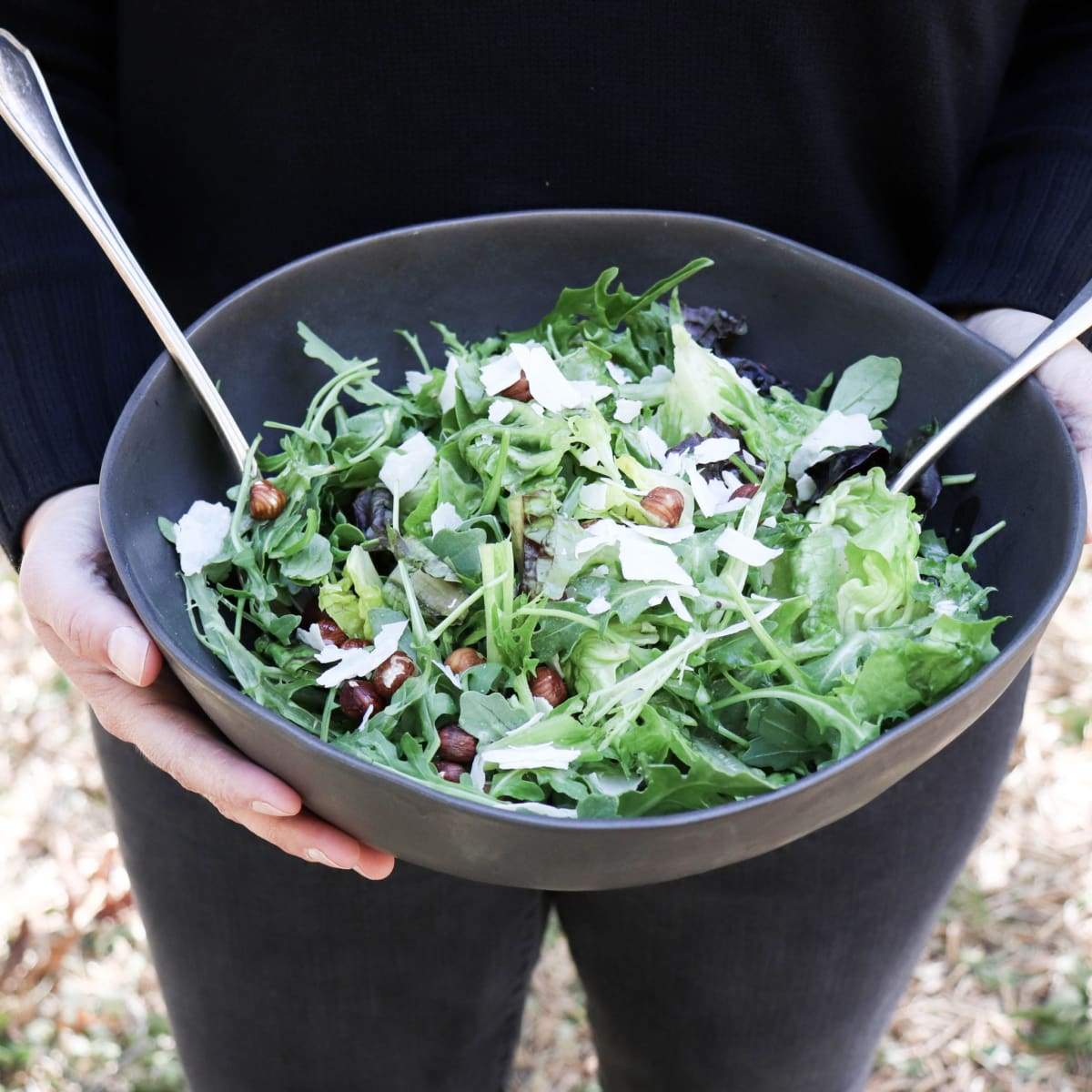 Classic Serving Bowl | Black - elsie green - The French Kitchen