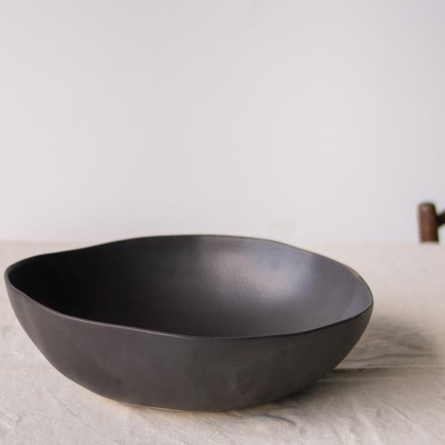 Classic Serving Bowl | Black - elsie green - The French Kitchen