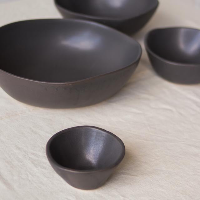 Classic Serving Bowl | Nesting Set | Black - elsie green - The French Kitchen