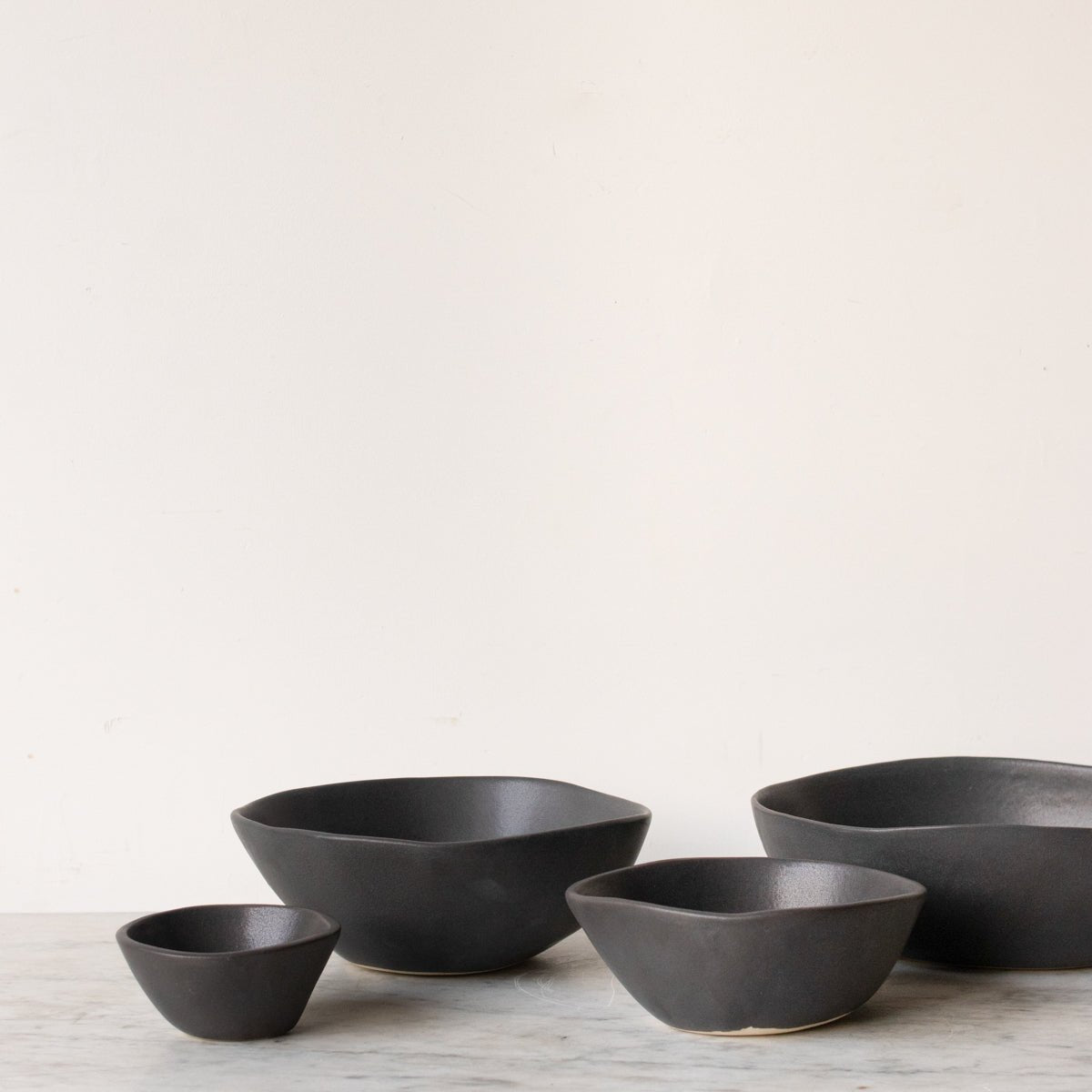 Classic Serving Bowl | Nesting Set | Black - elsie green - The French Kitchen