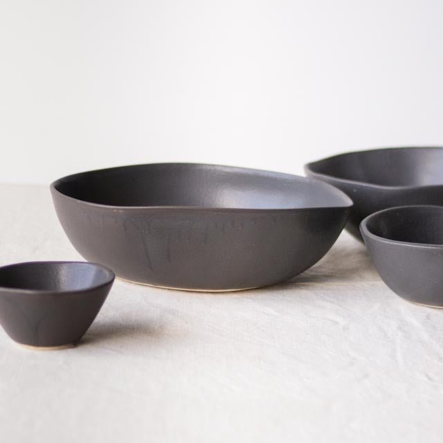 Classic Serving Bowl | Nesting Set | Black - elsie green - The French Kitchen