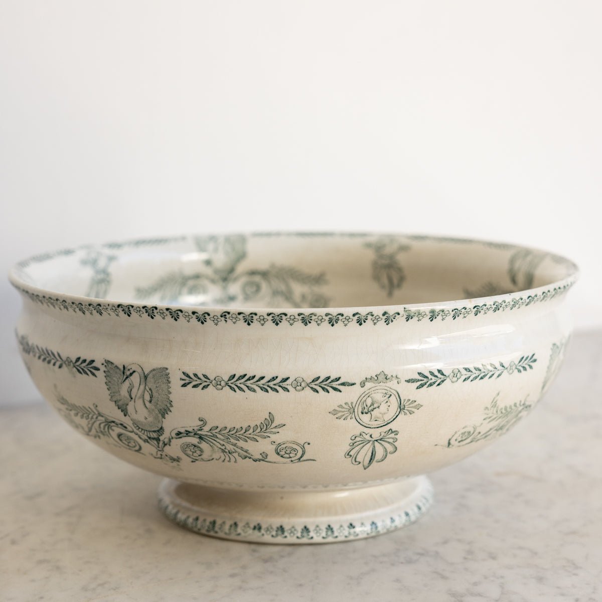 Compeigne Transferware Serving Bowl - elsie green - the french kitchen