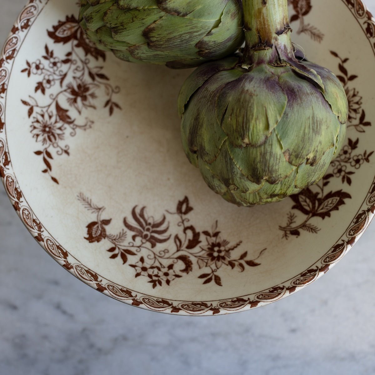 Delft Transferware Pedestal - elsie green -