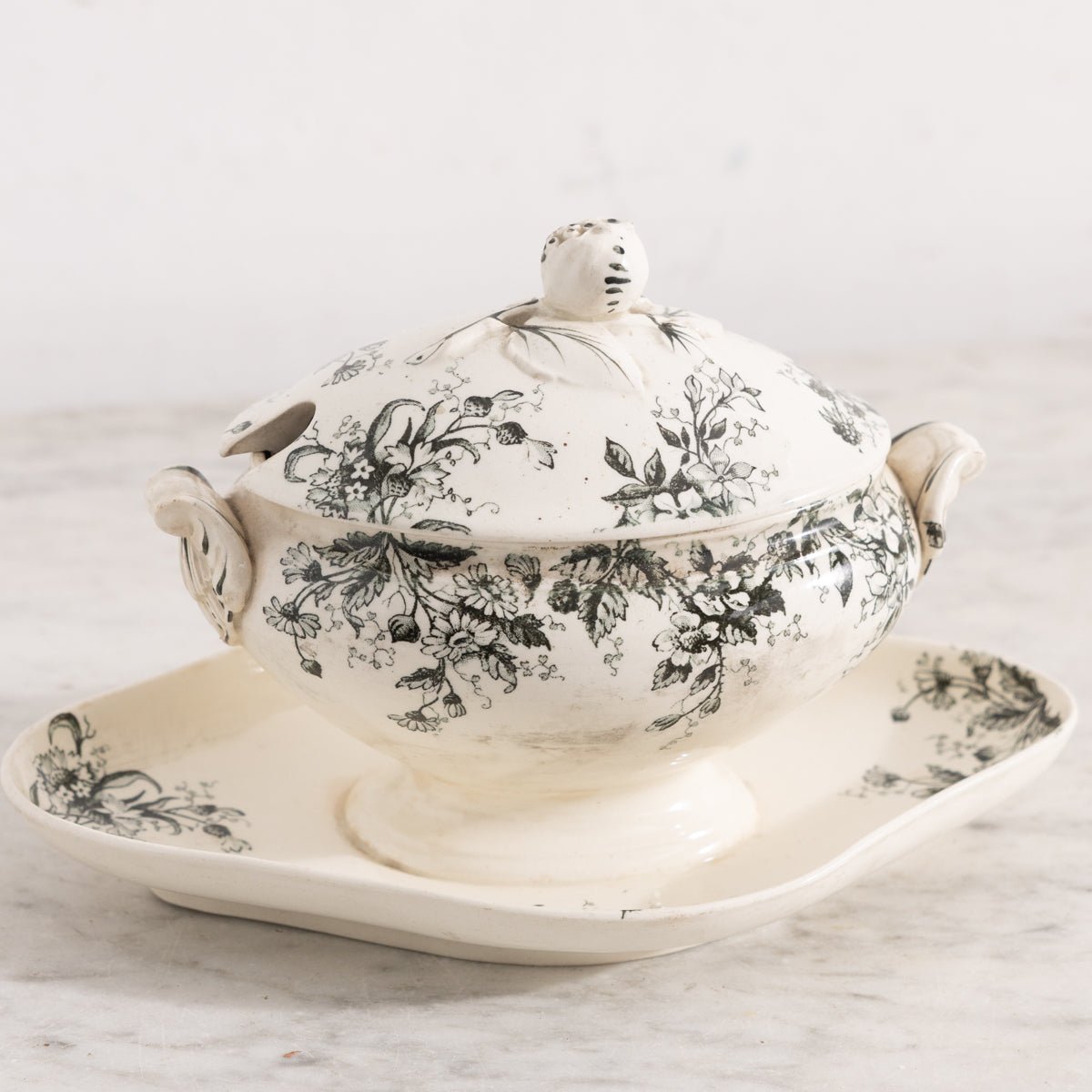 Dodds Transferware Gravy Boat - elsie green - the french kitchen