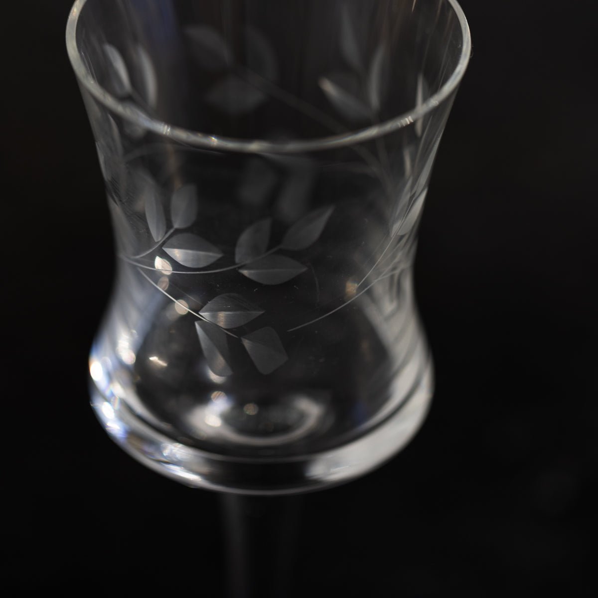 Engraved Aperitif Glass Set of 4 - elsie green - the french kitchen