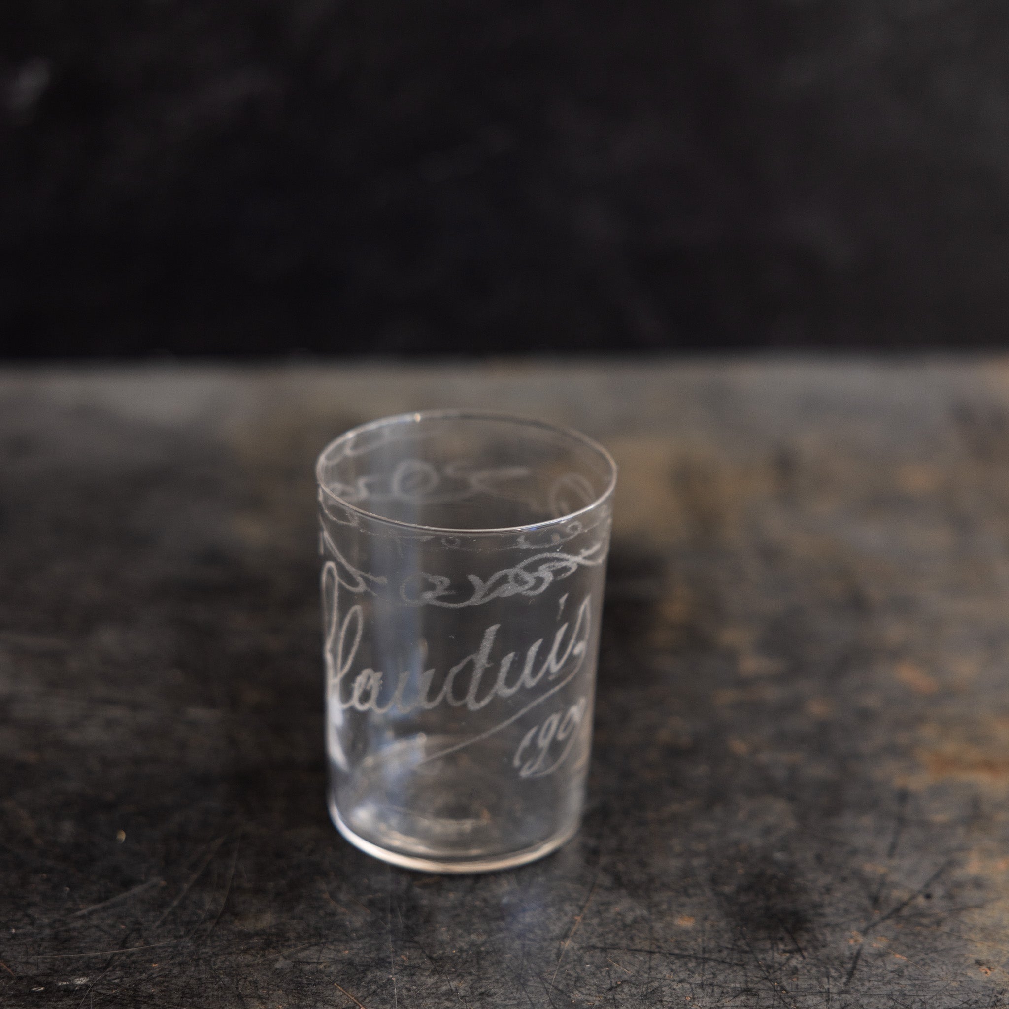Engraved Blown Glass Tumbler | Clauduis 1909 - elsie green - the french kitchen