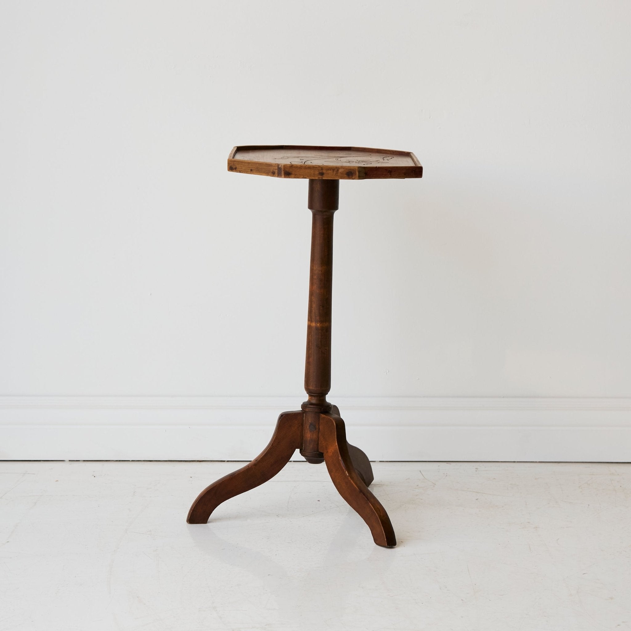 Engraved Side Table - elsie green - Furniture