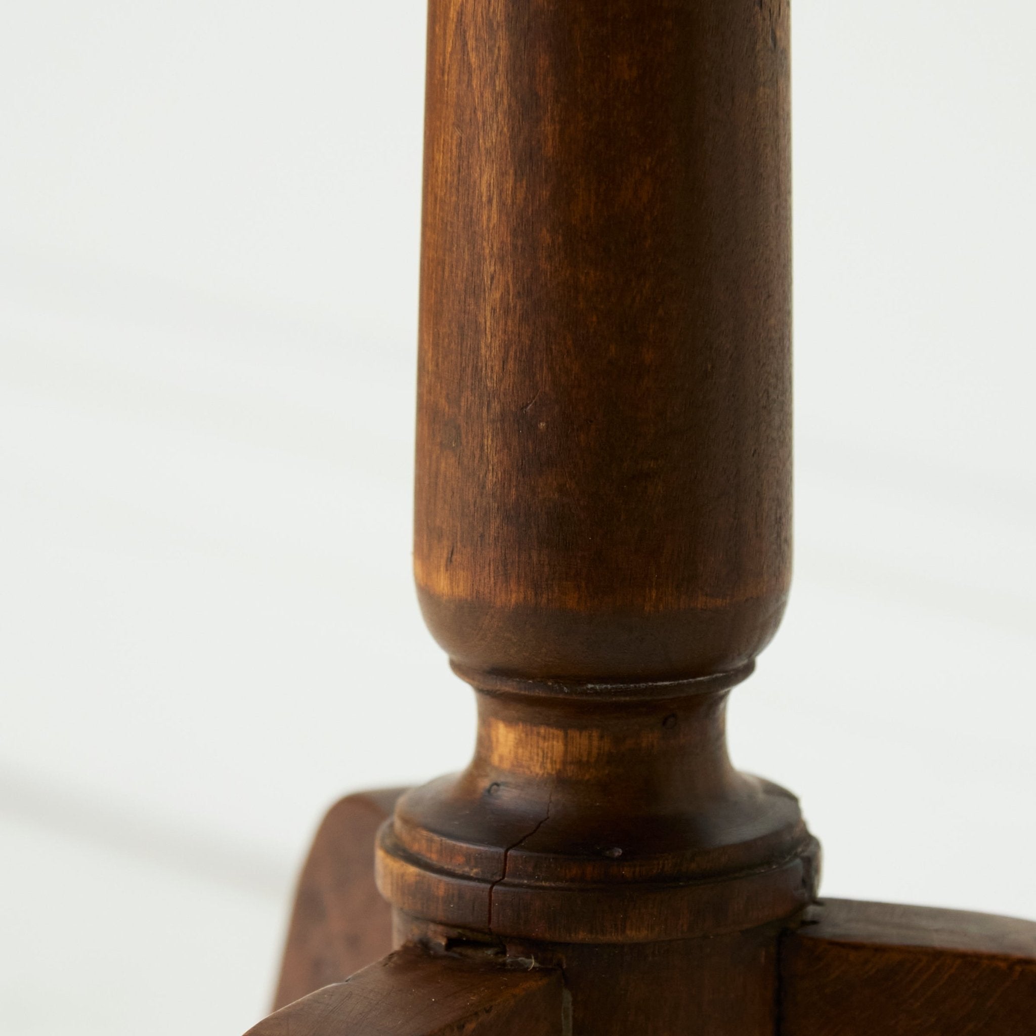 Engraved Side Table - elsie green - Furniture