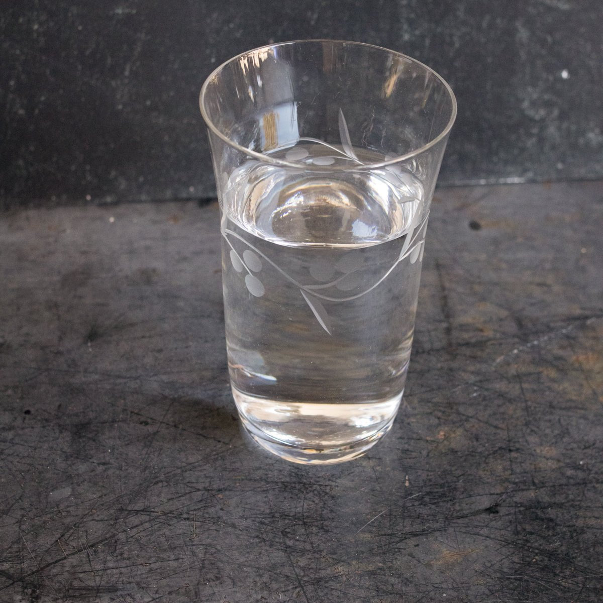 Etched Blown Glass Tumbler Set Of 6 - elsie green - The French Kitchen